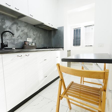 Archi'S Apartament Galaţi Exteriör bild